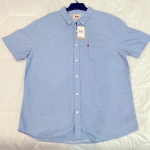 Levi’s Men short sleeve blue button up, XL